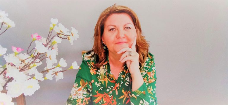 May Montenegro Desarrollo Espiritual & Psicoterapia para la mujer